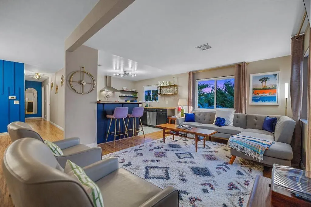 Casita Cerritos - Luxurious Modern Retreat In Palm Springsヴィラ 別荘