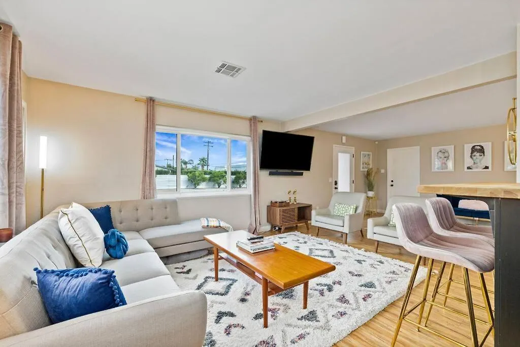 Casita Cerritos - Luxurious Modern Retreat In Palm Springs Vila
