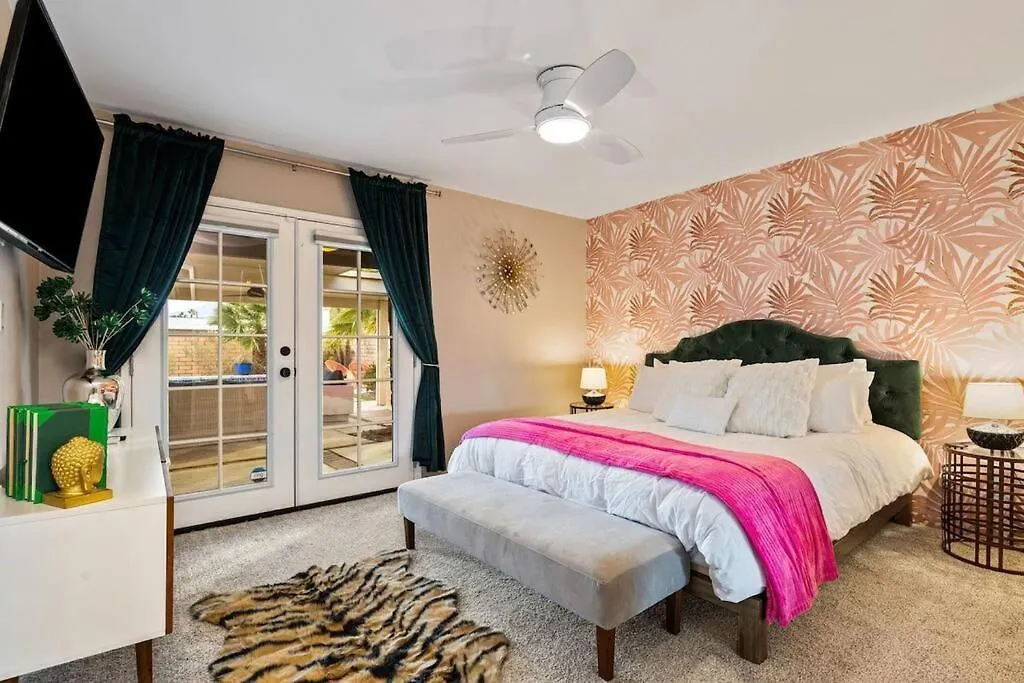 Casa de Férias Casita Cerritos - Luxurious Modern Retreat In Palm Springs Vila Estados Unidos da América
